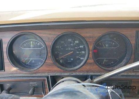 1989 Dodge W-Series W200 from USA, damaged, VIN 1B7KM26Z5KS144164